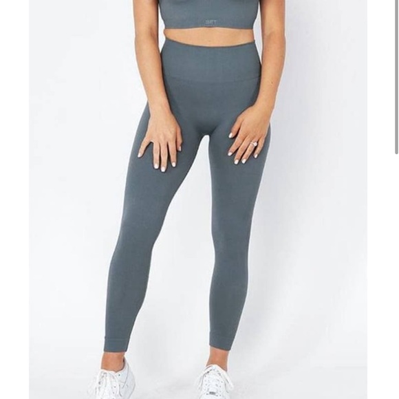 Set Active Leggings - Picture 1 of 3